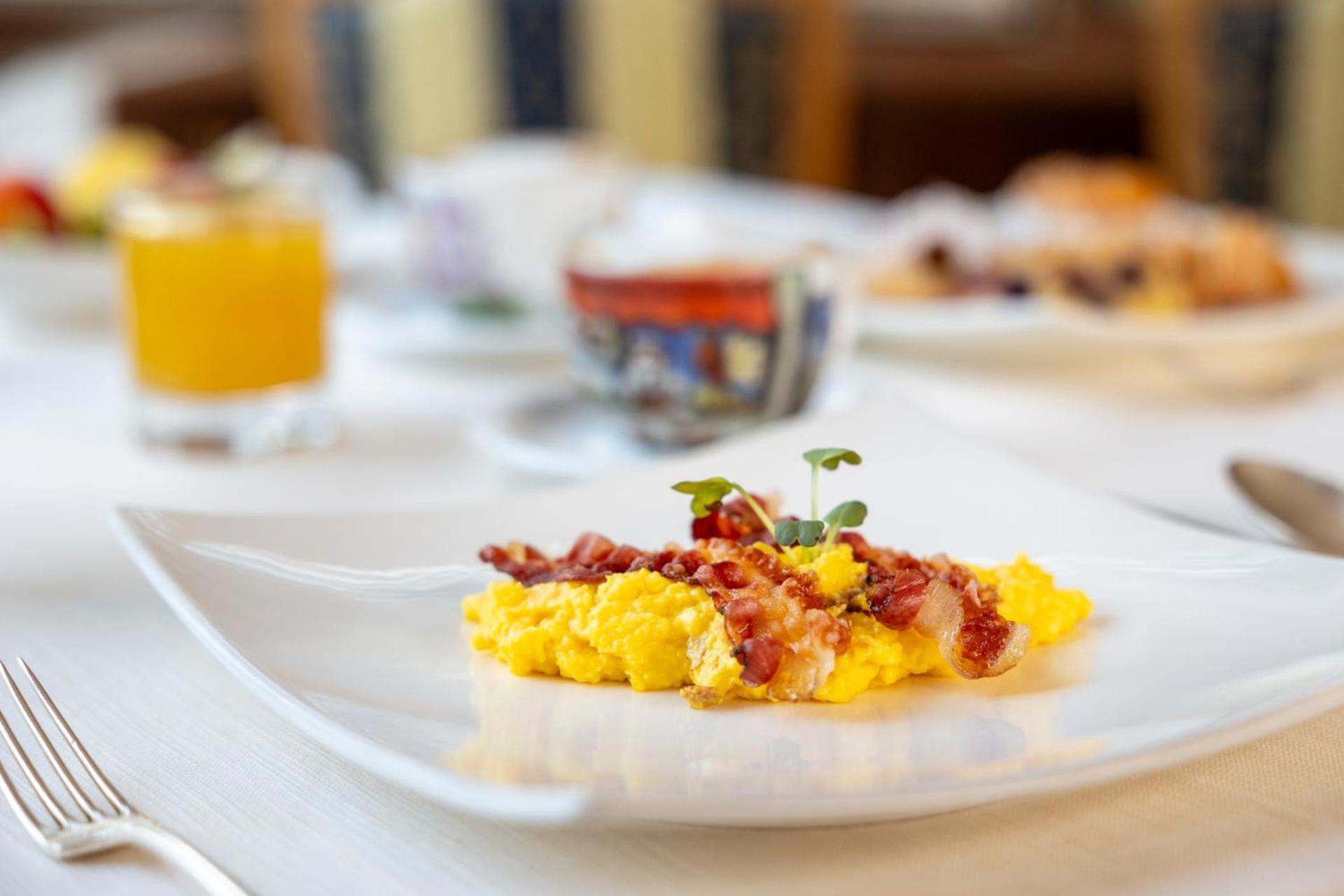Hotel Londra Slow Living Molveno Bagian luar foto